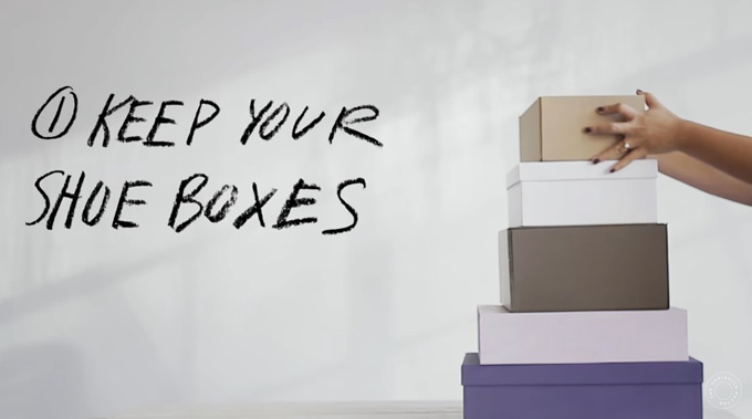 Khi mua boots về, bạn nên giữ lại hộp bởi chúng có tác dụng bảo vệ và giữ món đồ của bạn ở điều kiện tốt nhất có thể.