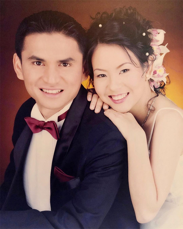 Kiatisuk đăng ảnh kỷ niệm 18 năm ngày cưới. Ảnh: Instagram.
